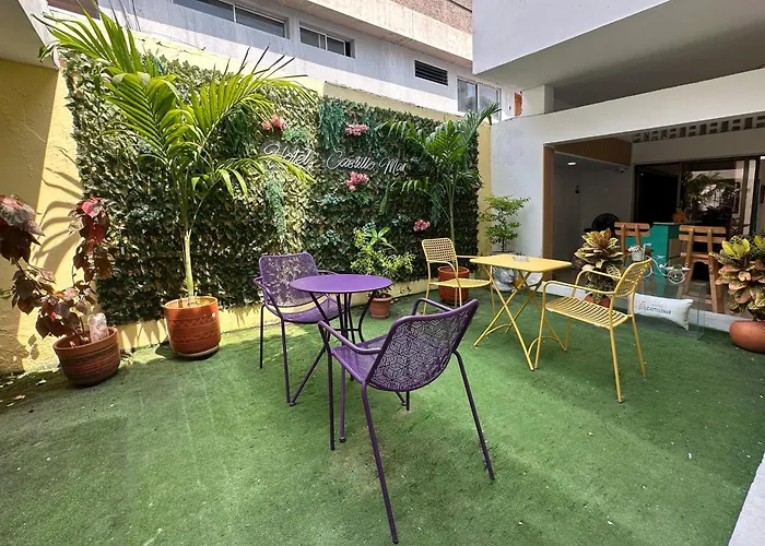 CastilloMar Hostel